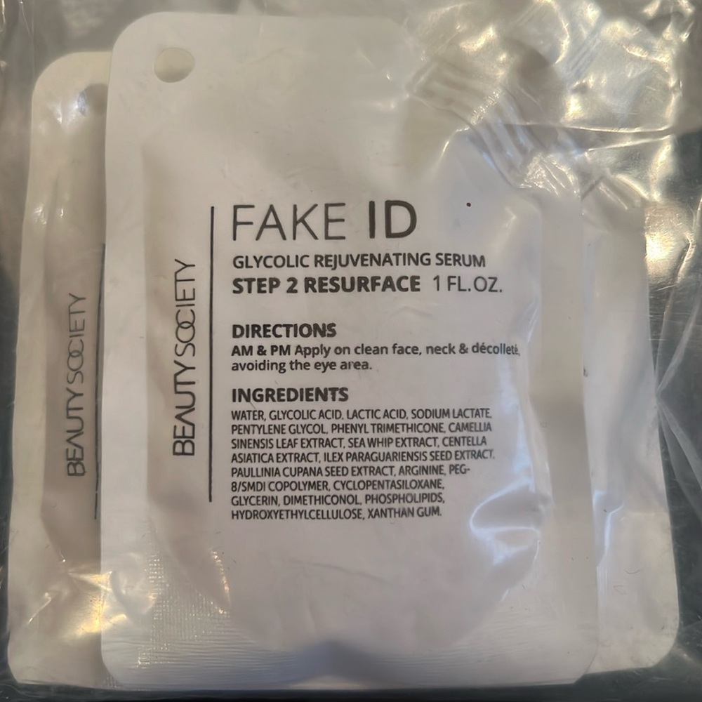 Beauty Society refill Fake ID glycolic rejuvenating serum (2 pack)